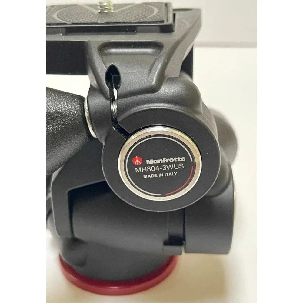Manfrotto MH804-3WUS 3-Way Pan Tilt Tripod Head with Quick Release Plate